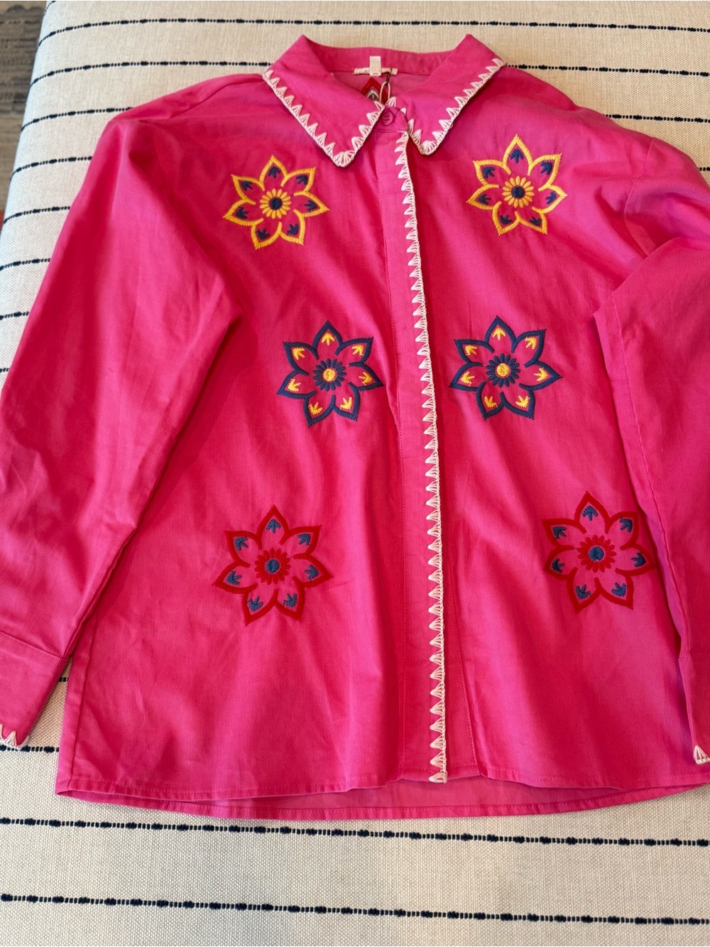 JODIFL Bright Pink Floral Embroidered Button Down
